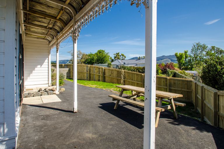 Photo of property in 22 Beaconsfield Road, Portobello, Dunedin, 9014