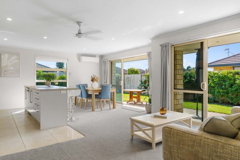 Photo of property in 3 Lewknor Drive, Papamoa Beach, Papamoa, 3118