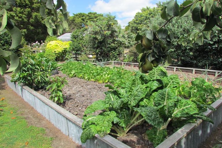 Photo of property in 97 Tararua Drive, Upper Plain, Masterton, 5888