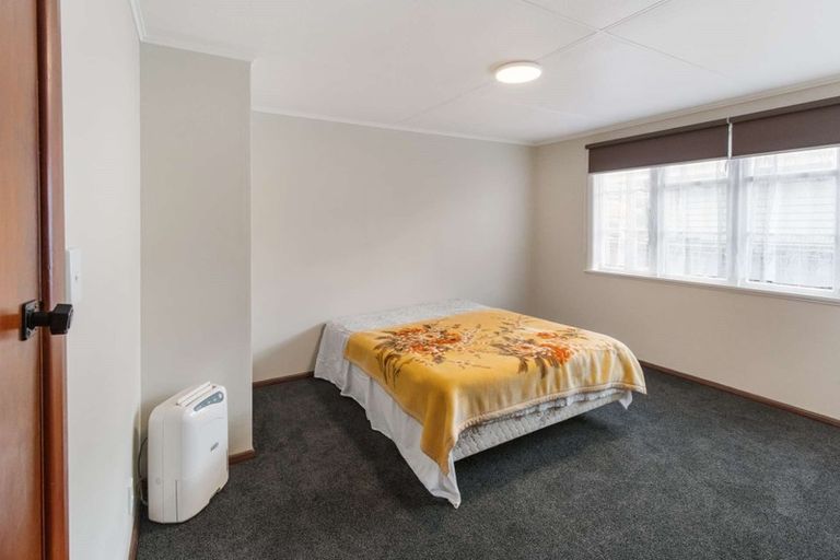 Photo of property in 49 Lorne Street, Melville, Hamilton, 3206