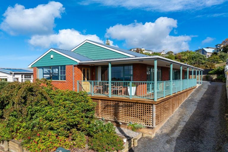 Photo of property in 20 Edna Street, Ocean View, Dunedin, 9035