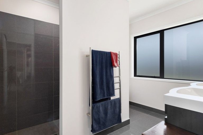 Photo of property in 7 Vantage Place, Omokoroa, 3114