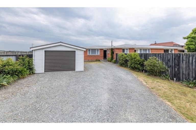 Photo of property in 349 Burwood Road, Burwood, Christchurch, 8083