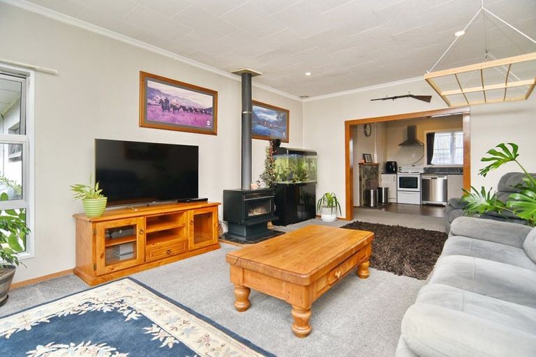Photo of property in 69 West Belt, Rangiora, 7400