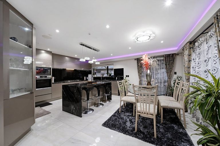 Photo of property in 31a Coniston Avenue, Te Atatu South, Auckland, 0610