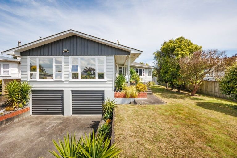 Photo of property in 15 Fairview Avenue, Feilding, 4702
