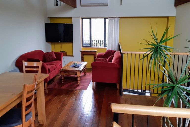 Photo of property in 84 Alpha Street, Cambridge, 3434