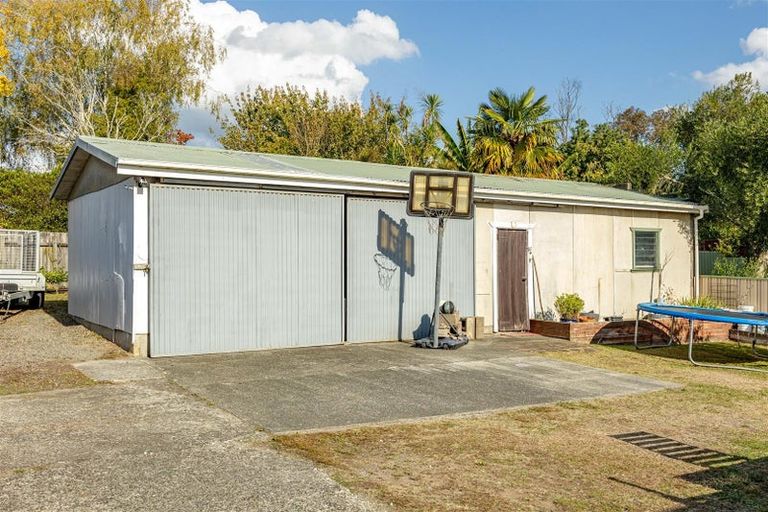 Photo of property in 82 Urlich Avenue, Melville, Hamilton, 3206
