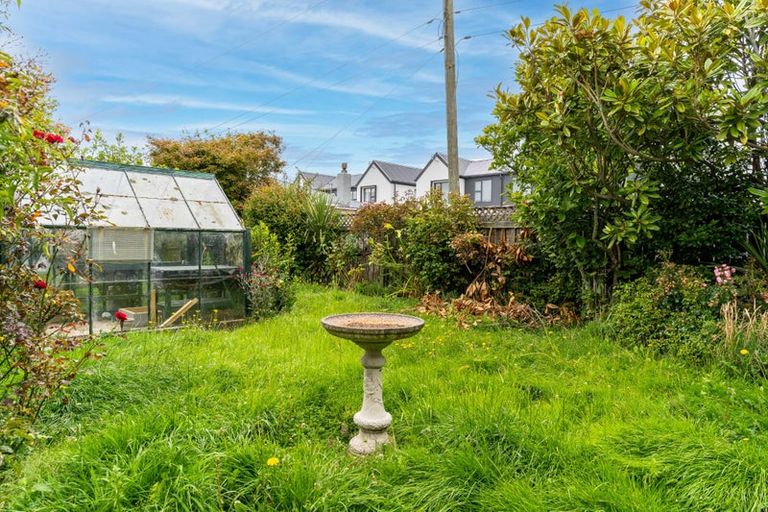 Photo of property in 21 East Avenue, Saint Kilda, Dunedin, 9012