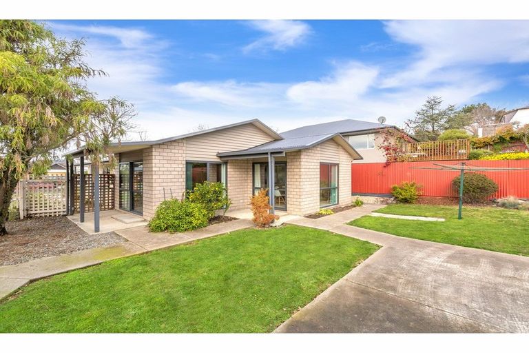 Photo of property in 47 Bishopsworth Street, Hillsborough, Christchurch, 8022