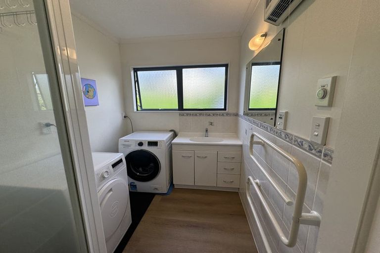 Photo of property in 14 Advance Way, Albany, Auckland, 0632