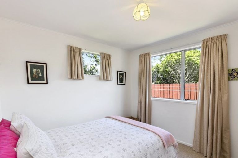Photo of property in 40a Prospect Terrace, Johnsonville, Wellington, 6037