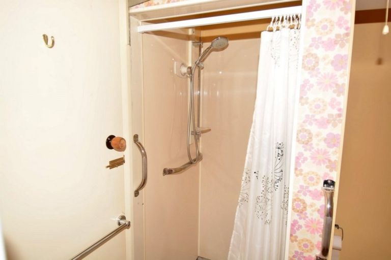 Photo of property in 18 Lithgow Place West, Glengarry, Invercargill, 9810