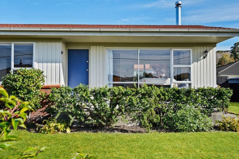 Photo of property in 3 Anderson Road, Taradale, Napier, 4112