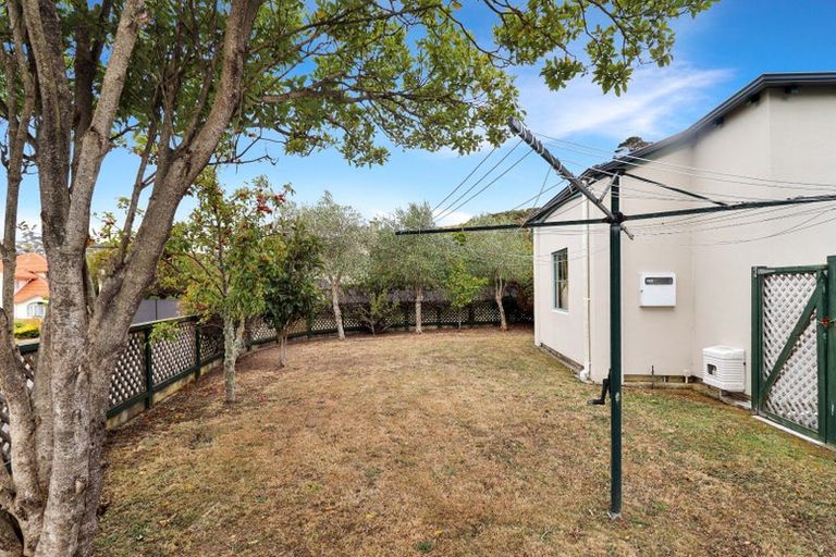 Photo of property in 10 Waverton Terrace, Churton Park, Wellington, 6037