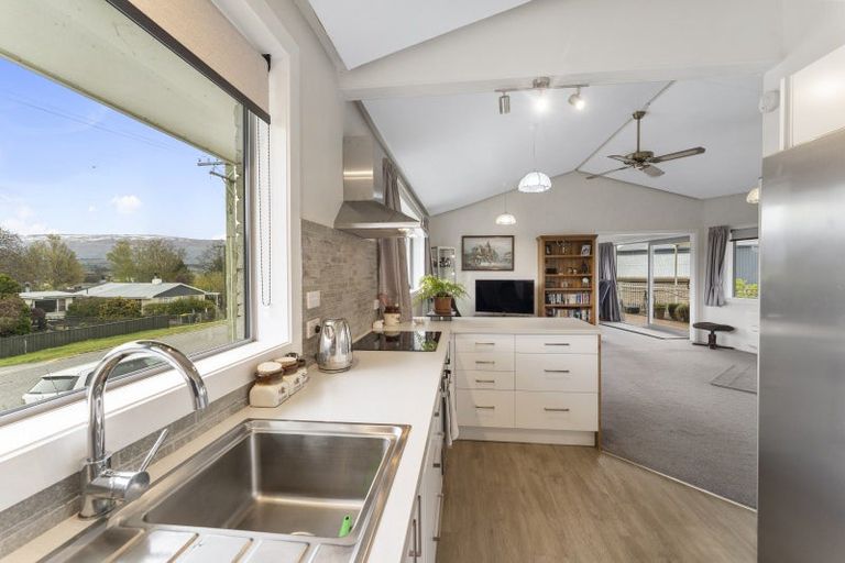 Photo of property in 11 Royal Terrace, Alexandra, 9320