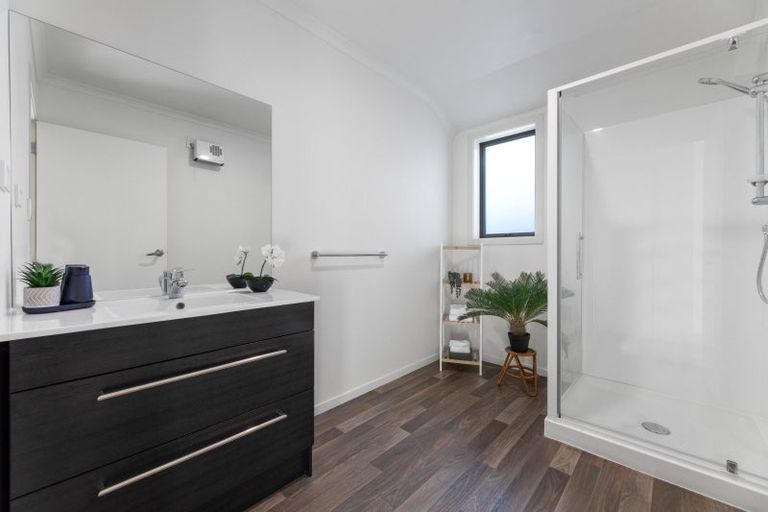 Photo of property in 17b Holdaway Street, Riversdale, Blenheim, 7201