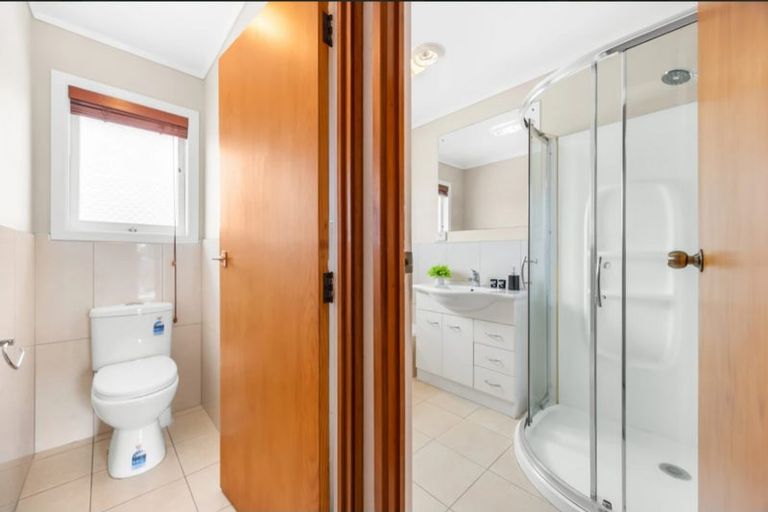 Photo of property in 18 Union Road, Howick, Auckland, 2014