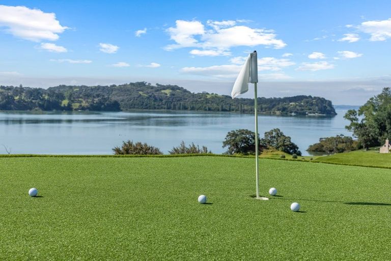 Photo of property in 196 Ridge Road, Mahurangi East, Warkworth, 0982