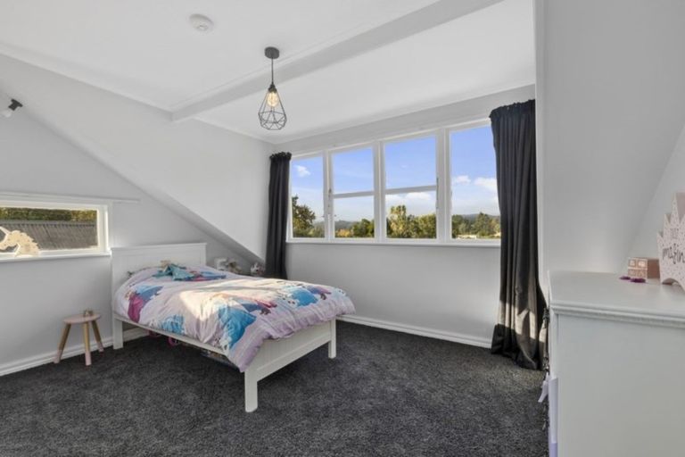 Photo of property in 27 Maclaren Street, Maymorn, Upper Hutt, 5018