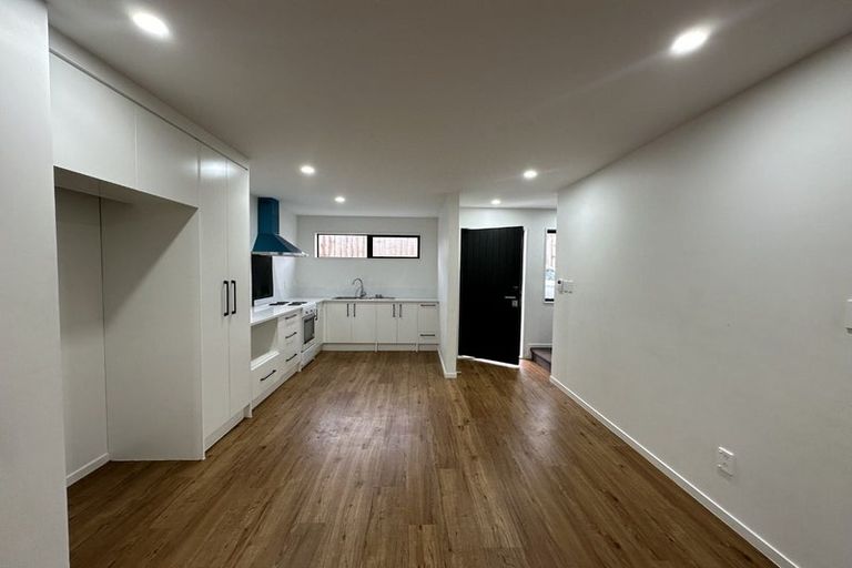 Photo of property in 44b Friesian Drive, Mangere, Auckland, 2022