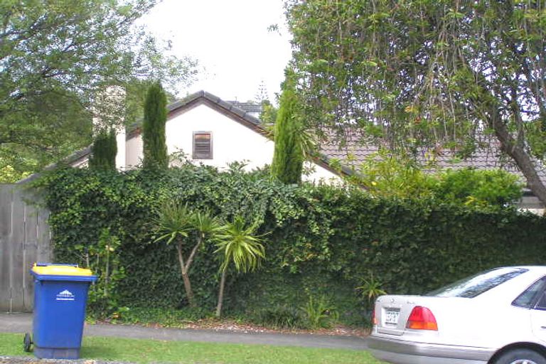 Photo of property in 16 Harley Road, Hauraki, Auckland, 0622