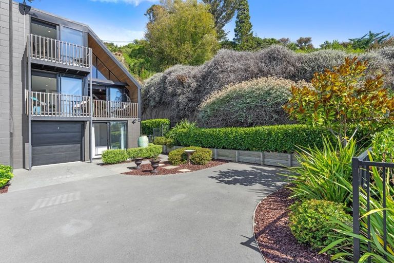 Photo of property in 2/80 Mccormacks Bay Road, Mount Pleasant, Christchurch, 8081