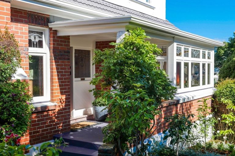 Photo of property in 4 Sim Street, Maori Hill, Dunedin, 9010