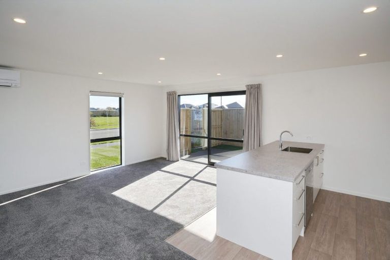 Photo of property in 16 Mabel Crescent, Halswell, Christchurch, 8025