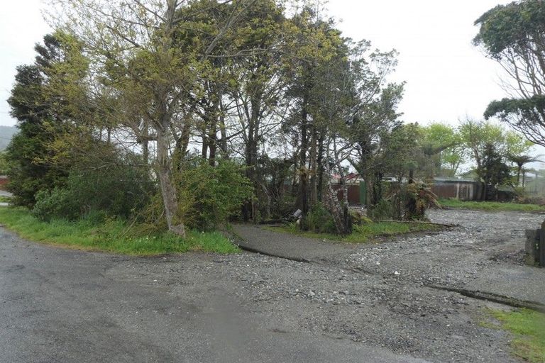 Photo of property in 4 Fox Street, Cobden, Greymouth, 7802
