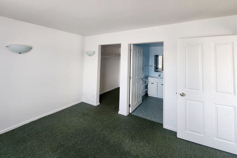 Photo of property in 1/197 Townsend Road, Miramar, Wellington, 6022