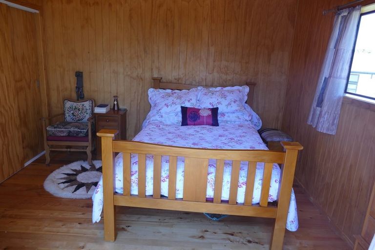 Photo of property in 4 George Street, Murchison, 7007