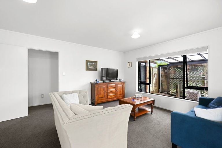 Photo of property in 14 Rogers Place, Fairview Downs, Hamilton, 3214