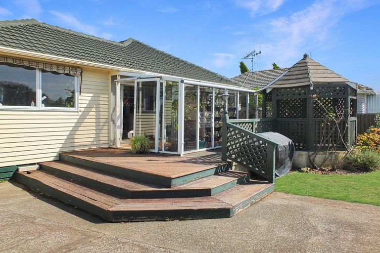 Photo of property in 11 Norbiton Road, Foxton, 4814