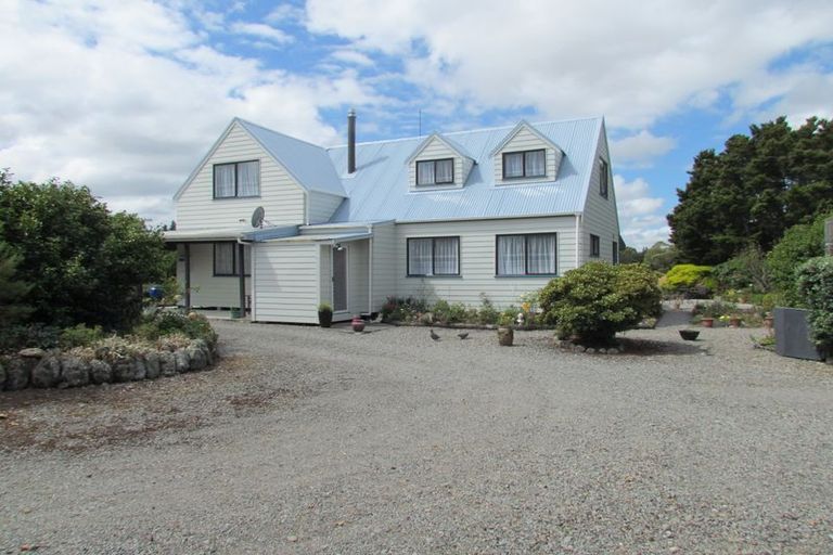 Photo of property in 97 Tararua Drive, Upper Plain, Masterton, 5888