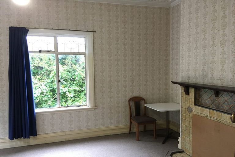 Photo of property in 1 Duchess Avenue, Dunedin Central, Dunedin, 9016