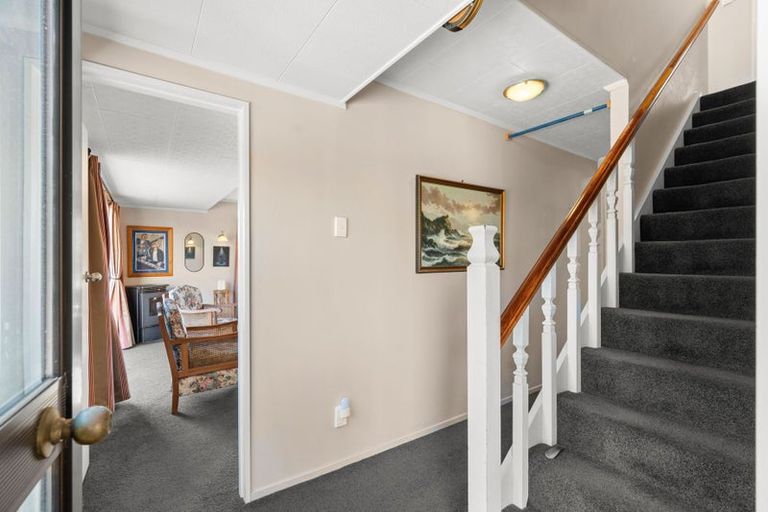 Photo of property in 5 Westview Crescent, West Melton, 7618