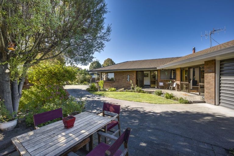 Photo of property in 30c Neeve Road, Taradale, Napier, 4112