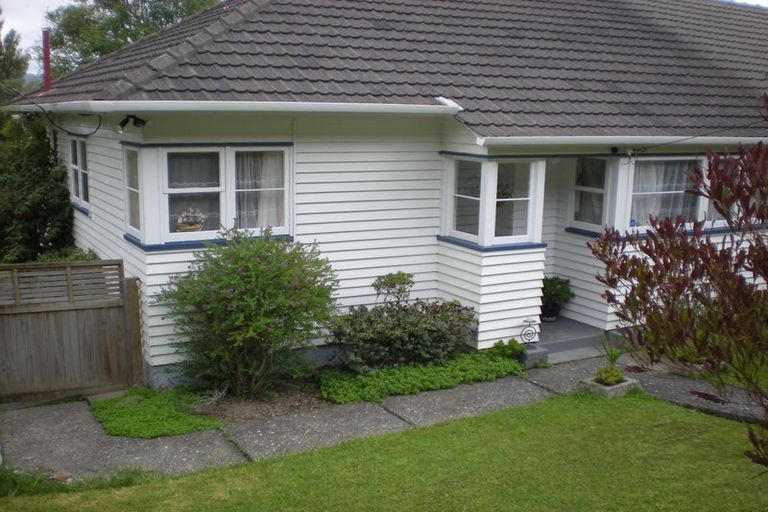 Photo of property in 66 Norton Park Avenue, Fairfield, Lower Hutt, 5011