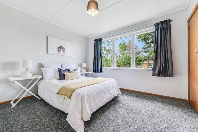 Photo of property in 5 Cricket Place, Melville, Hamilton, 3206