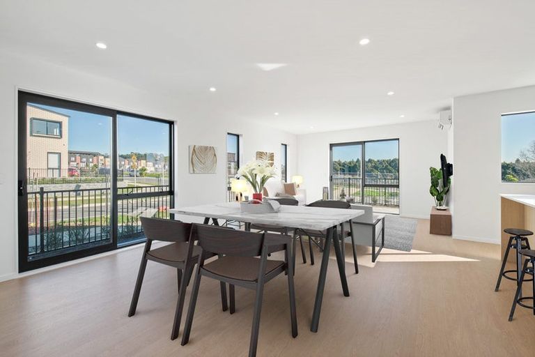 Photo of property in 7 Rautahi Street, Flat Bush, Auckland, 2019