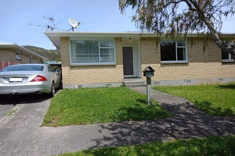 Photo of property in 10 Langford Street, Naenae, Lower Hutt, 5011