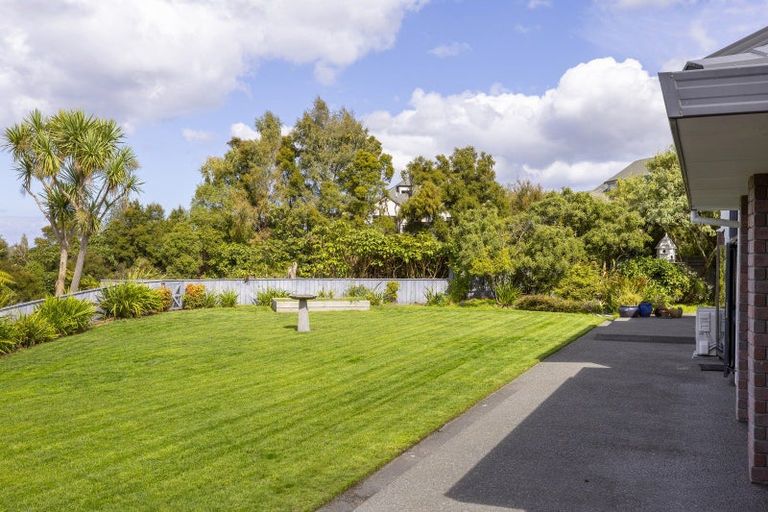 Photo of property in 2/26 Robinson Terrace, Rangatira Park, Taupo, 3330