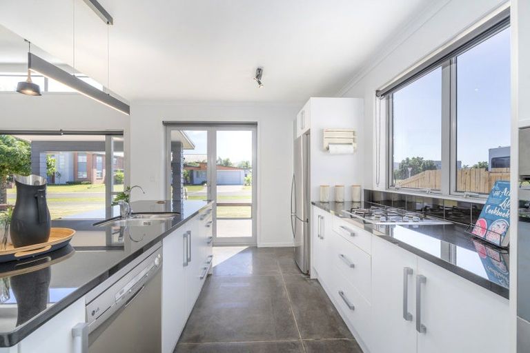Photo of property in 3 Aquila Drive, Whitianga, 3510