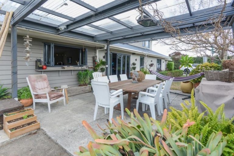 Photo of property in 8 Scarrott Road, Bay View, Napier, 4104