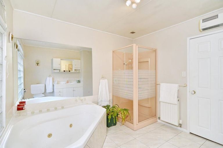 Photo of property in 16 Bridget Lane, Rangiora, 7400