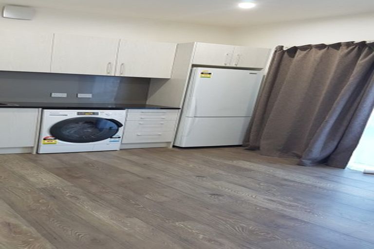 Photo of property in 4 Rohi Place, Flat Bush, Auckland, 2019