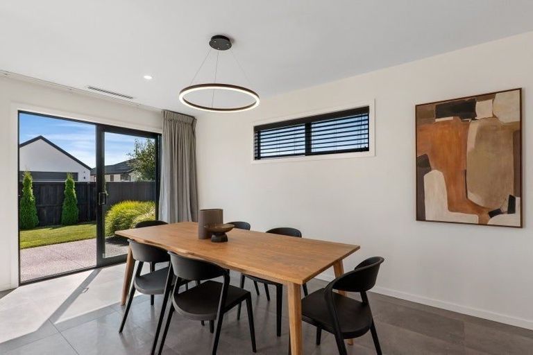 Photo of property in 29 Finstock Way, Rolleston, 7614