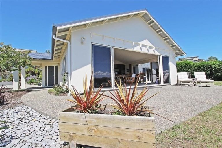 Photo of property in 12 Zeehaen Place, Britannia Heights, Nelson, 7010