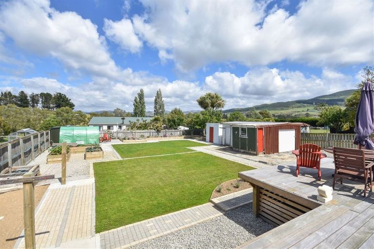 Photo of property in 17 Thomas Street, Waikouaiti, 9510